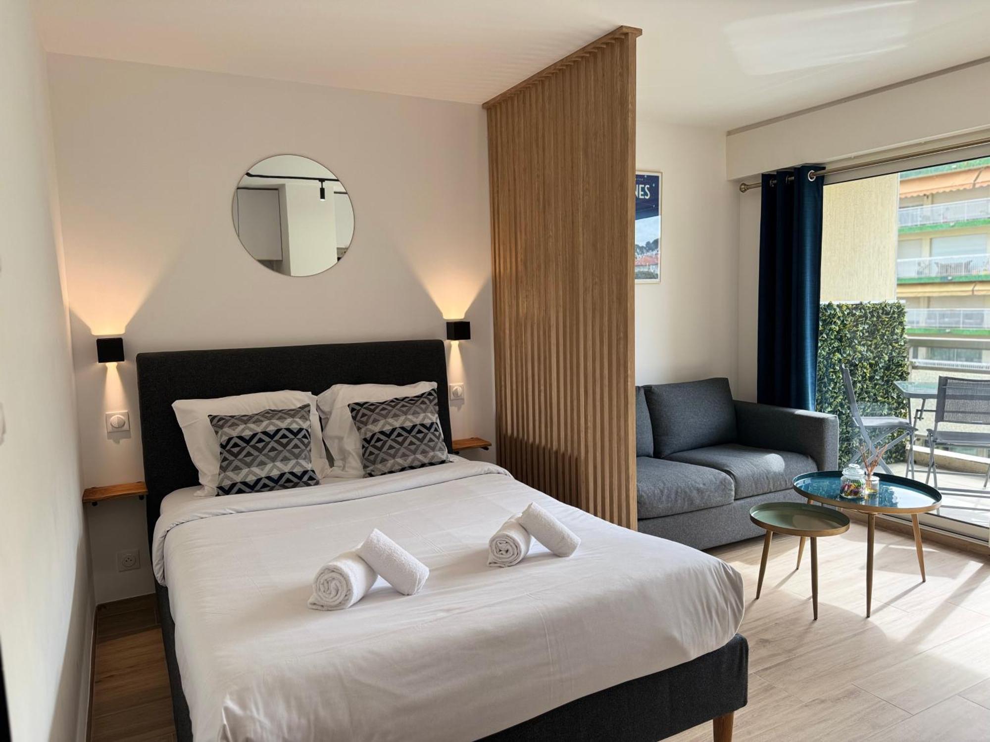 Cosy Appartement, Centre-Ville Cannes, Terrasse, Clim Buitenkant foto